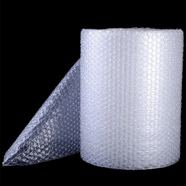 پلاستیک حبابدار ضربه گیر عرض 150 سانتی متری طول 95 مترپک (وسایل اسباب کشی))